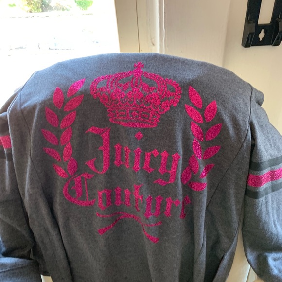 2 Vicky’s 1 Juicy ZIP Up - Picture 5 of 7